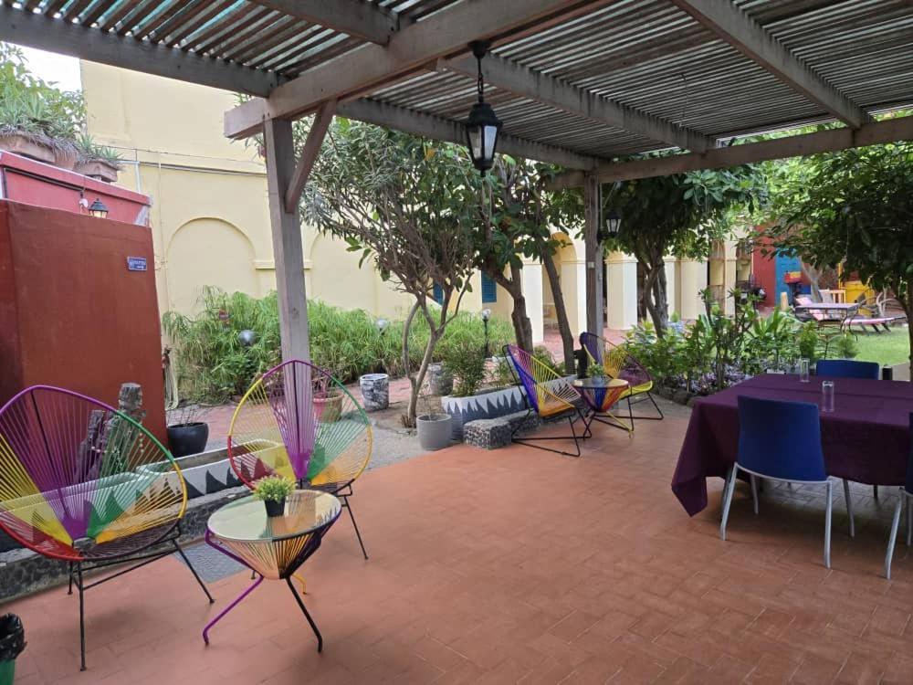 Chez Olivier - Ile De Gorée Exterior foto